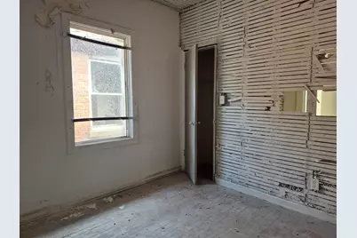 1113 W 11th Avenue, Gary, IN 46407 - Photo 5