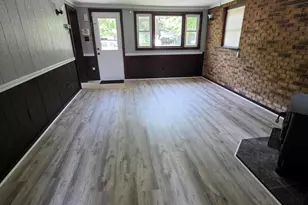 202 Randle St, Valparaiso, IN 46383 - Photo 21