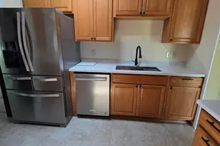 202 Randle St, Valparaiso, IN 46383 - Photo 3