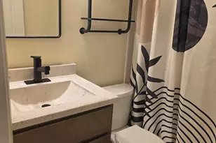 202 Randle St, Valparaiso, IN 46383 - Photo 29