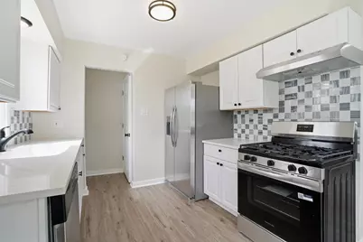 4203 E 12th Place, Gary, IN 46403 - Photo 9