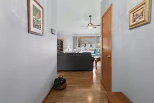 702 Admiral Dr, Chesterton, IN 46304 - Photo 5