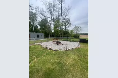 9754 N Charter Road, Demotte, IN 46310 - Photo 11