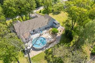 9754 N Charter Rd, Demotte, IN 46310 - Photo 5