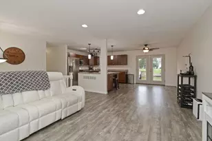 1802 Forest Ln, Crown Point, IN 46307 - Photo 7