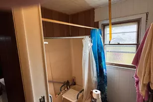 1083 W 4th St, Bloomington, IN 47403 - Photo 13