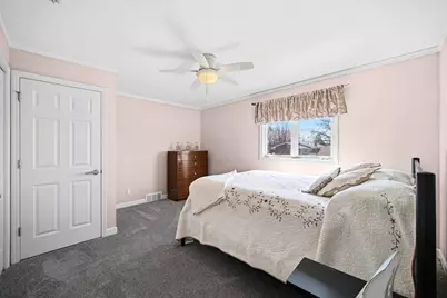 9456 Walnut Drive, Munster, IN 46321 - Photo 21