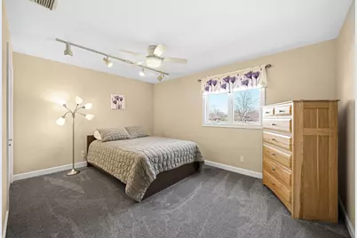 9456 Walnut Drive, Munster, IN 46321 - Photo 19