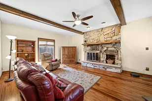 9456 Walnut Dr, Munster, IN 46321 - Photo 11