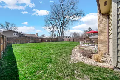 9456 Walnut Drive, Munster, IN 46321 - Photo 25