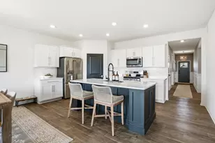 10324 Whitney Pl, Crown Point, IN 46307 - Photo 3