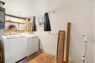 401 Tyler Ave, Hobart, IN 46342 - Photo 19