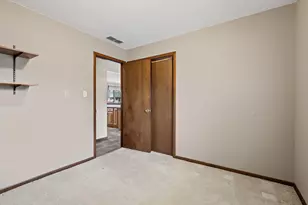 4720 E 1040 N, Demotte, IN 46310 - Photo 27