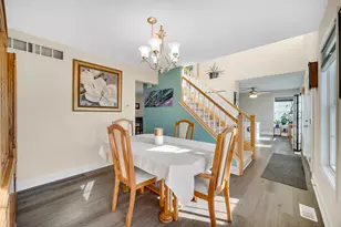 608 Dakota Dr, Lowell, IN 46356 - Photo 9