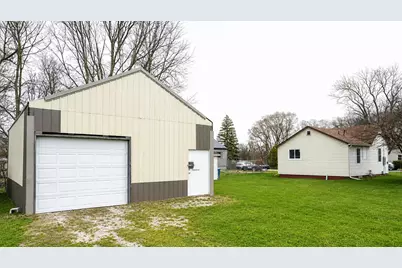 307 S East Street, Knox, IN 46534 - Photo 17