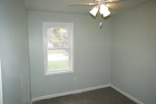 307 S East St, Knox, IN 46534 - Photo 13