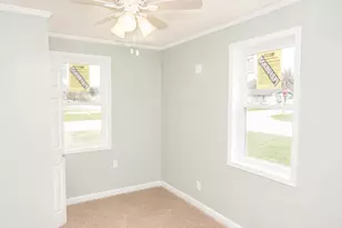 307 S East St, Knox, IN 46534 - Photo 13