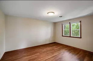 303 Somerset Dr, Valparaiso, IN 46383 - Photo 33