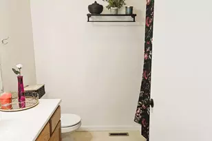 1164 S Virginia St, Hobart, IN 46342 - Photo 37