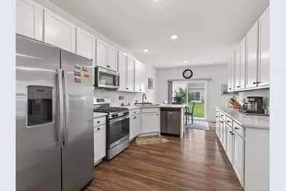 1785 E 110th Place, Crown Point, IN 46307 - Photo 9