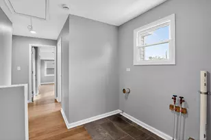 8318 Howard Ave, Munster, IN 46321 - Photo 29