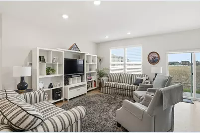 1820 E 110th Place, Crown Point, IN 46307 - Photo 9