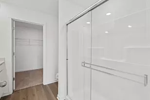 176 Cressmoor Blvd, Hobart, IN 46342 - Photo 33