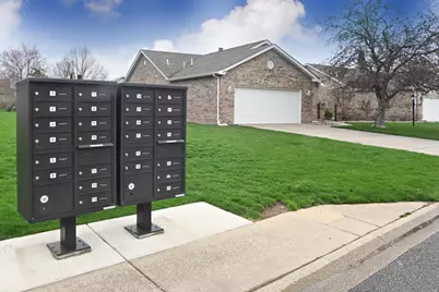 192 Heather Lane, Hobart, IN 46342 - Photo 3