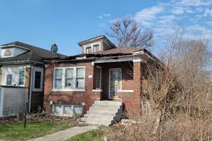 1148 Pierce St, Gary, IN 46407 - Photo 9