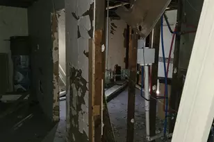 1024 Durbin St, Gary, IN 46406 - Photo 5