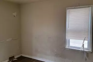 1982 Cleveland St, Gary, IN 46404 - Photo 11