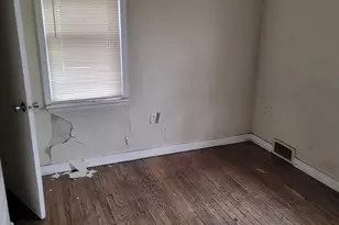 1982 Cleveland St, Gary, IN 46404 - Photo 17