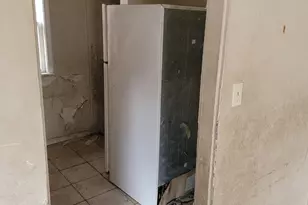 1982 Cleveland St, Gary, IN 46404 - Photo 37