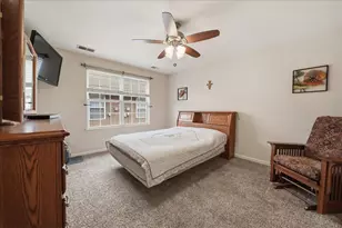 352 W 43rd Ct, Griffith, IN 46319 - Photo 11