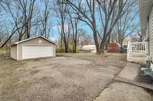 1330 Idaho St, Gary, IN 46403 - Photo 21