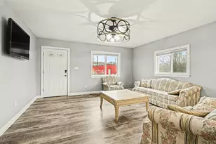 4921 Rhode Island St, Gary, IN 46409 - Photo 5