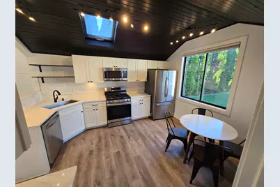 506 Locust Street, Valparaiso, IN 46383 - Photo 9