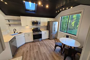 506 Locust St, Valparaiso, IN 46383 - Photo 9