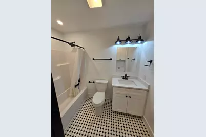 506 Locust Street, Valparaiso, IN 46383 - Photo 17