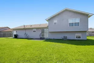 7410 Longcommon Rd, Portage, IN 46368 - Photo 33