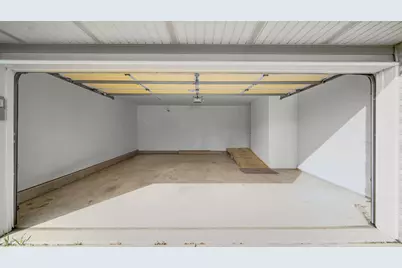 7502 Pershing Road, Schererville, IN 46375 - Photo 19