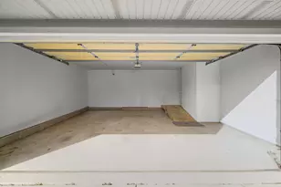 7502 Pershing Rd, Schererville, IN 46375 - Photo 19