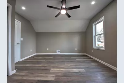 302 Oberreich Street, La Porte, IN 46350 - Photo 27