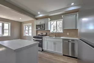 302 Oberreich St, La Porte, IN 46350 - Photo 15