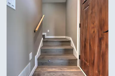 302 Oberreich Street, La Porte, IN 46350 - Photo 23