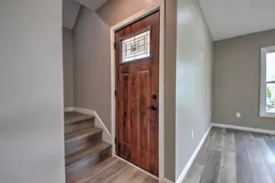 302 Oberreich St, La Porte, IN 46350 - Photo 3