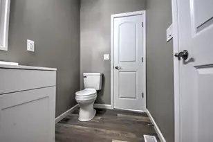 302 Oberreich St, La Porte, IN 46350 - Photo 13