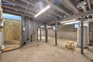 302 Oberreich St, La Porte, IN 46350 - Photo 35