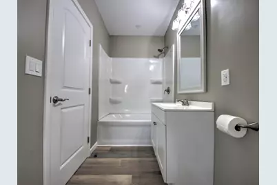 302 Oberreich Street, La Porte, IN 46350 - Photo 11