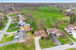 1379 Leeward Rd, Crown Point, IN 46307 - Photo 3